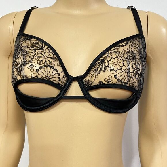 Victoria’s Secret Set Sexy Cut out mesh Rhinestones Demi Bra & High Waist thong - Picture 11 of 14